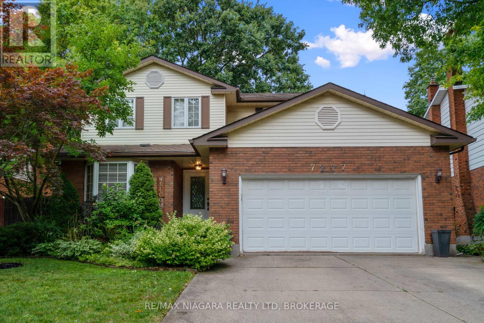 7297 Green Boughs Rd, Niagara Falls, ON L2J 3Y8