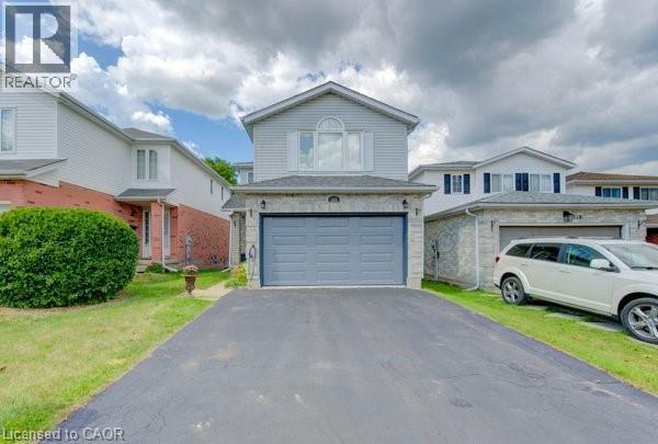 320 Bankside Dr, Kitchener, ON N2N 3K2