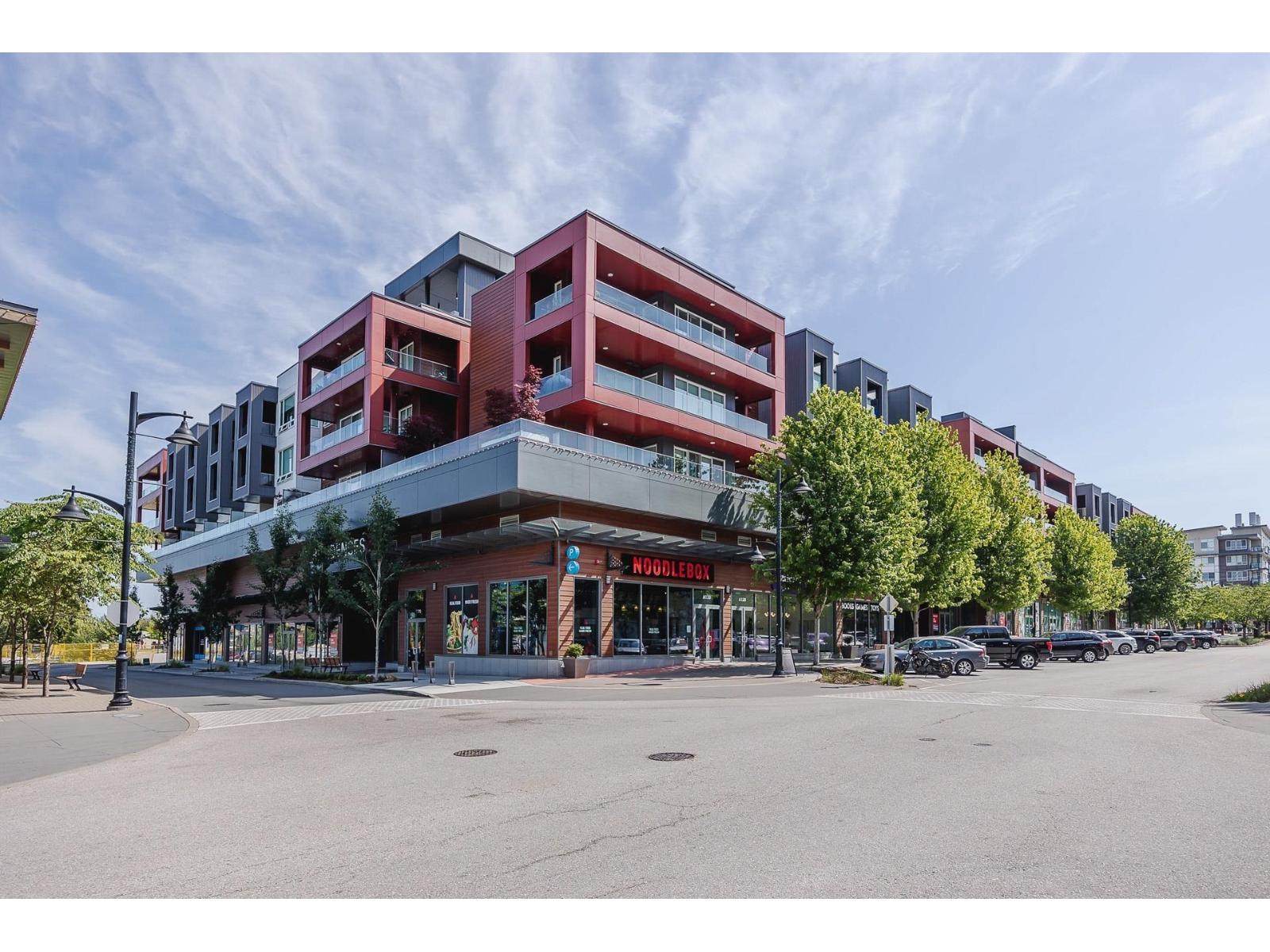 20727 Willoughby Town Centre Dr A224, Langley, BC V2Y 3N1