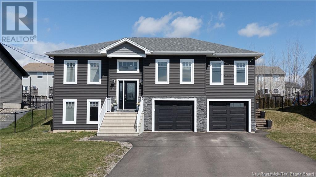 63 Samson St, Moncton, NB E1G 5X2