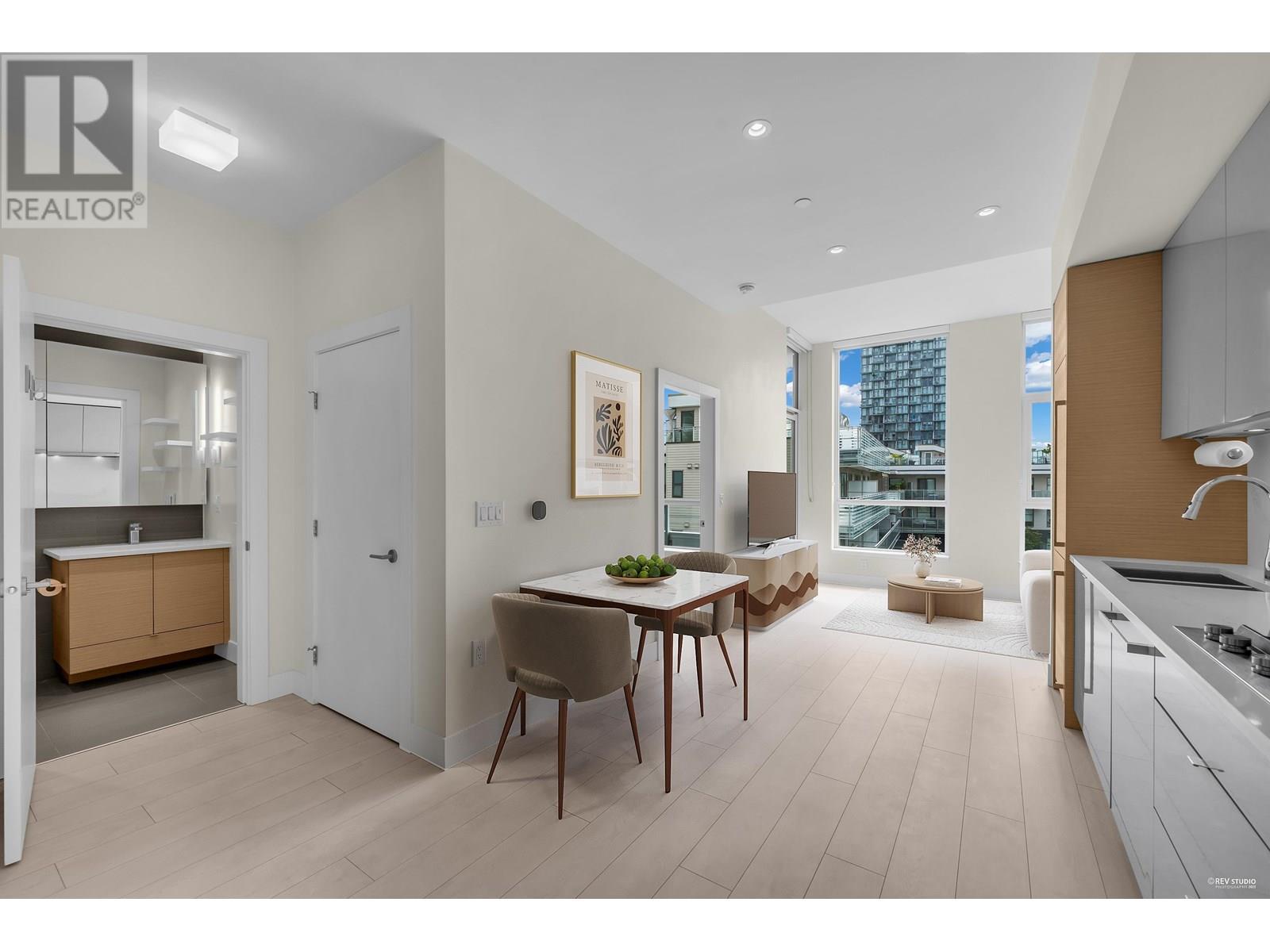 3438 Sawmill Crescent Unit 601, Vancouver, BC V5S 0E3