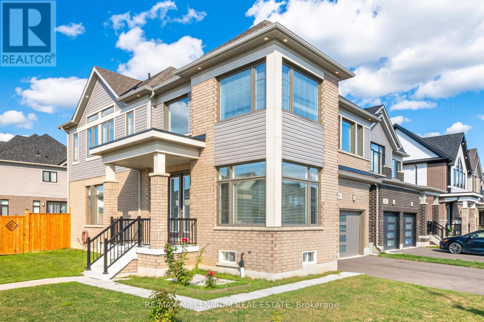 96 Yale Dr, Hamilton, ON L0R 1W0