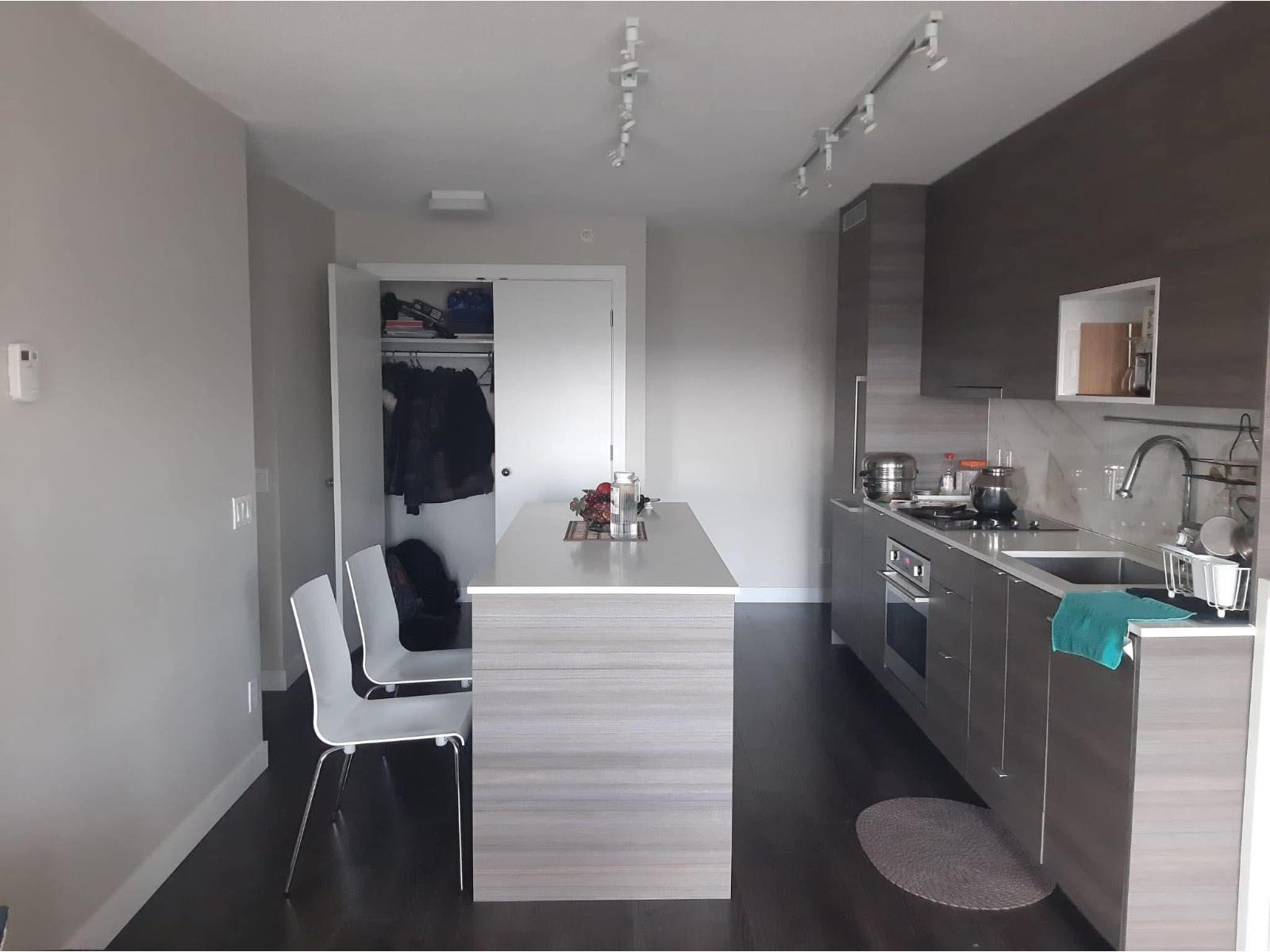 13398 104 Avenue Unit 3312, Surrey, BC V3T 1V6