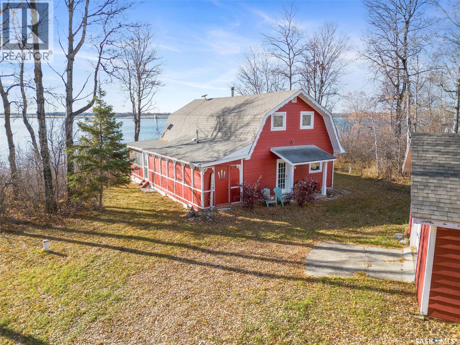 17 A Round Lake, Shellbrook Rm No. 493, SK S0A 3Y0