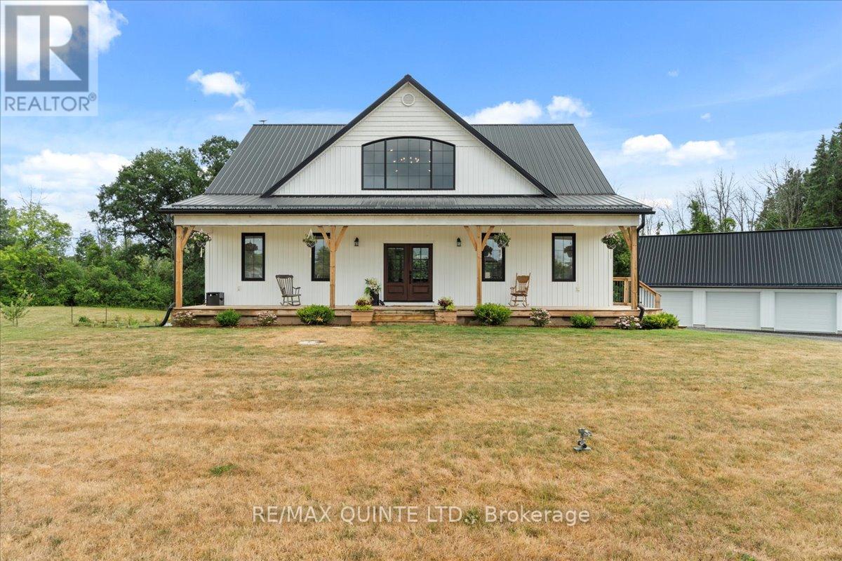 806 Newburgh Rd, Stone Mills, ON K7R 3L2