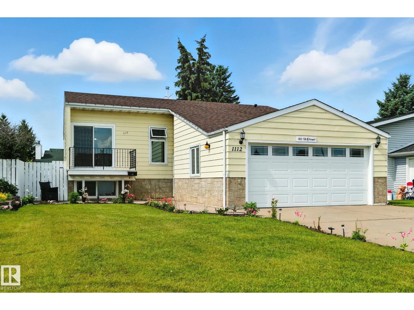 56 St Nw Unit 1112, Edmonton, AB T6L 1Y3
