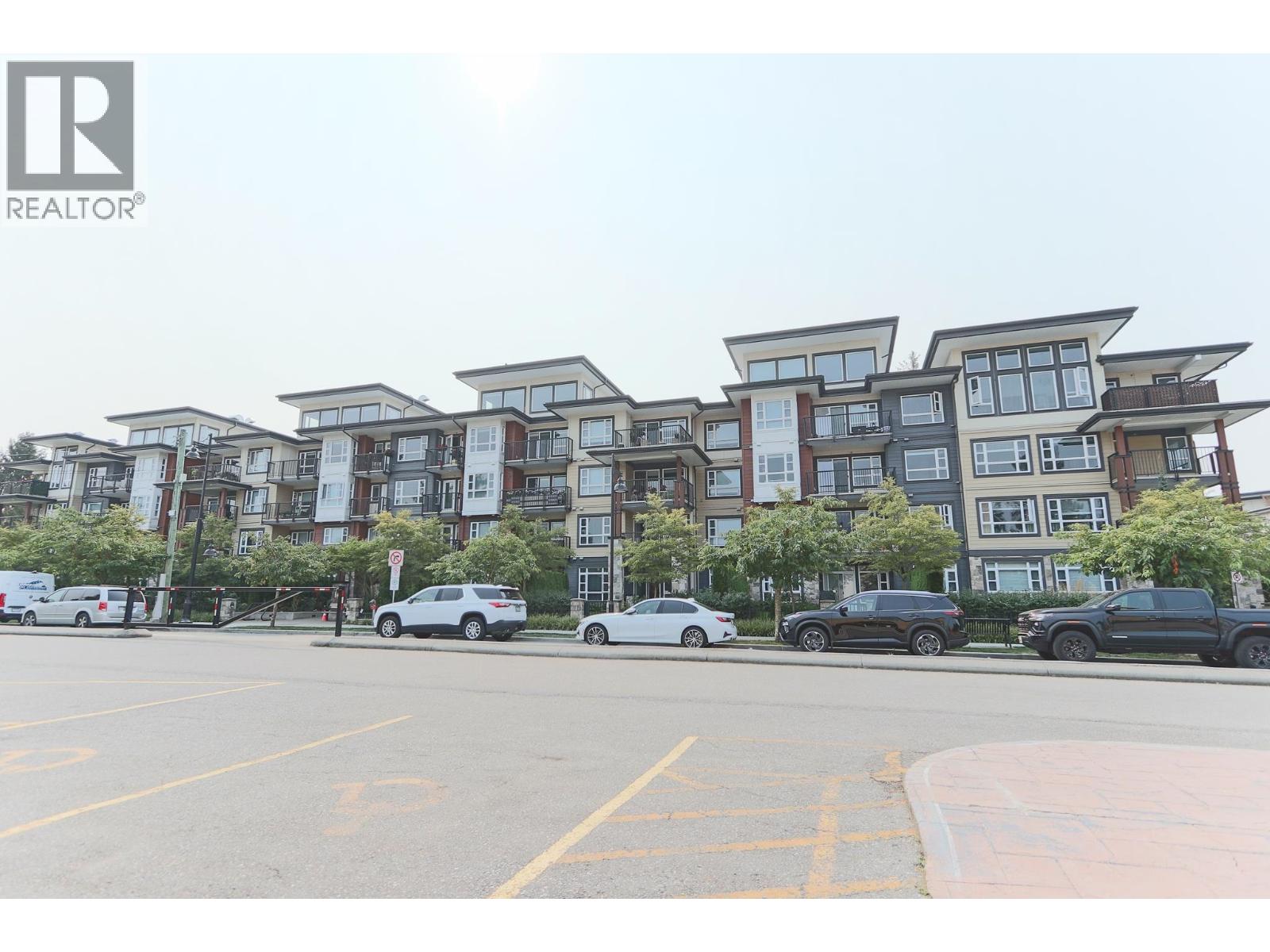 22562 121 Avenue Unit 213, Maple Ridge, BC V2X 3Y8