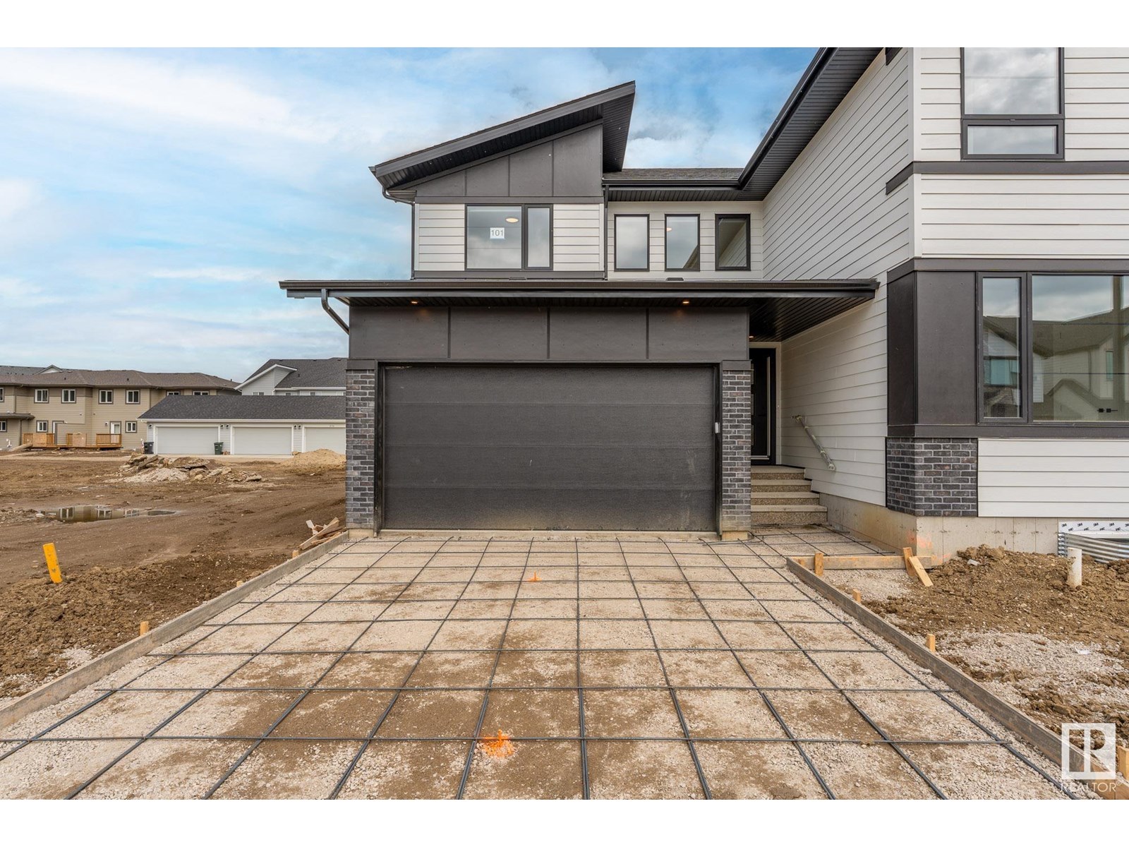 101 Newbury Ci, Sherwood Park, AB T8B 0E8