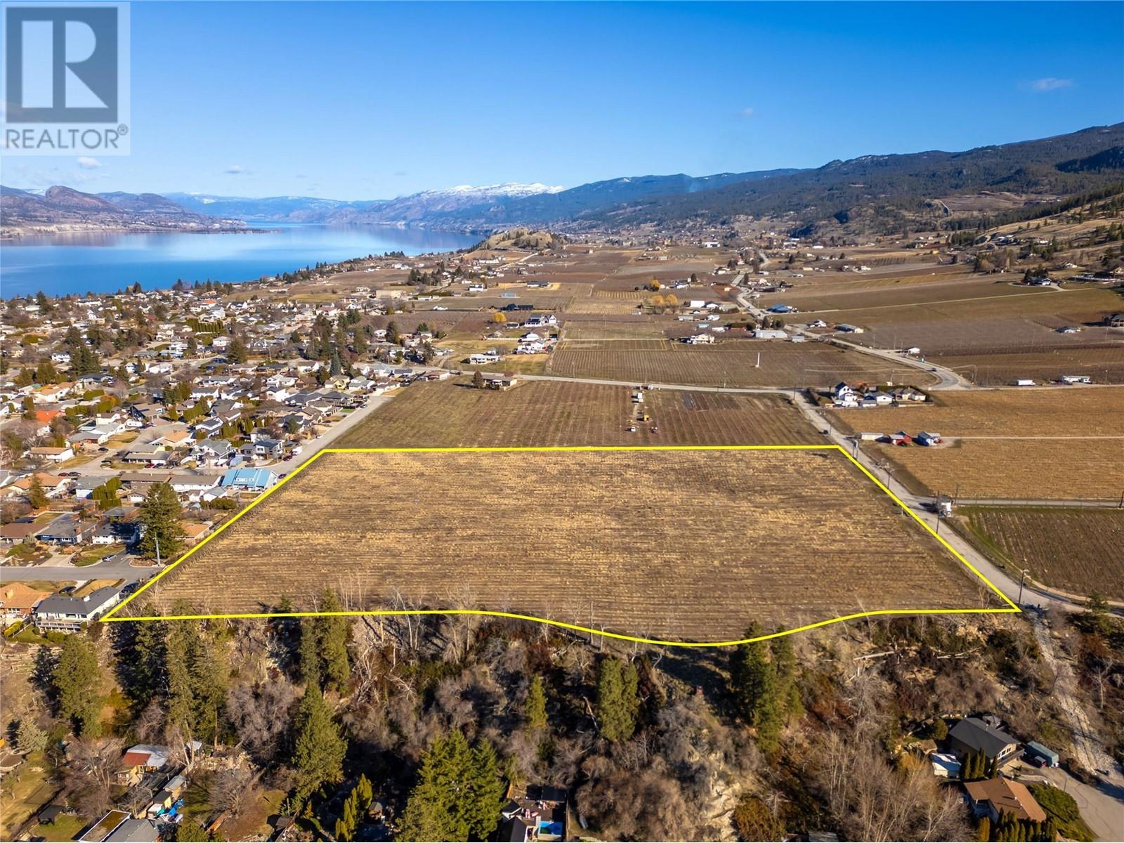645 Hudson St, Penticton, BC V2A 8S9