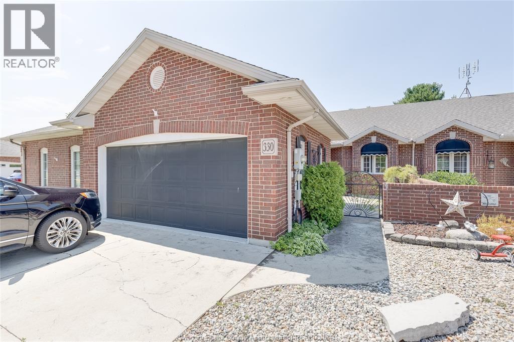 330 Saddle Ln, Kingsville, ON N9Y 4A6