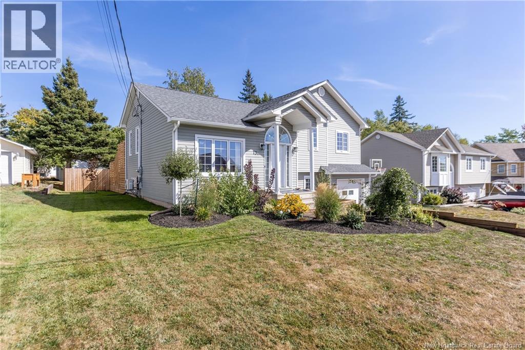 73 St Eustache Cres, Dieppe, NB E1A 8P8