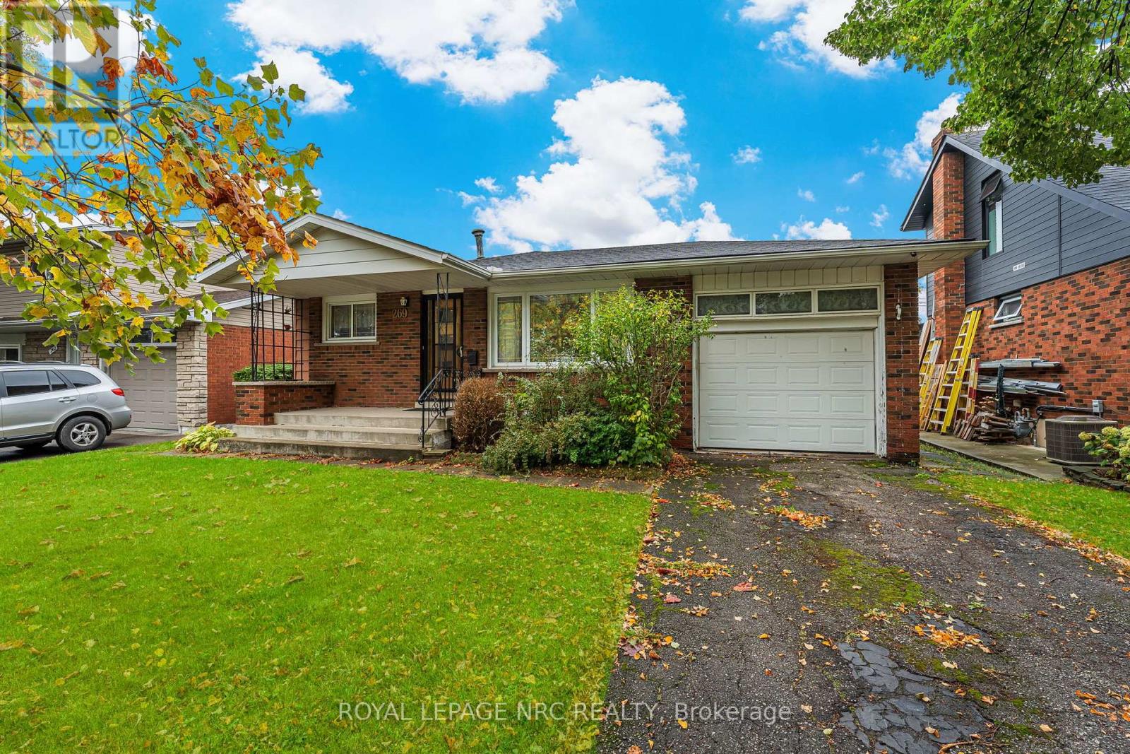 269 Rainbow Dr, Hamilton, ON L8K 4G3