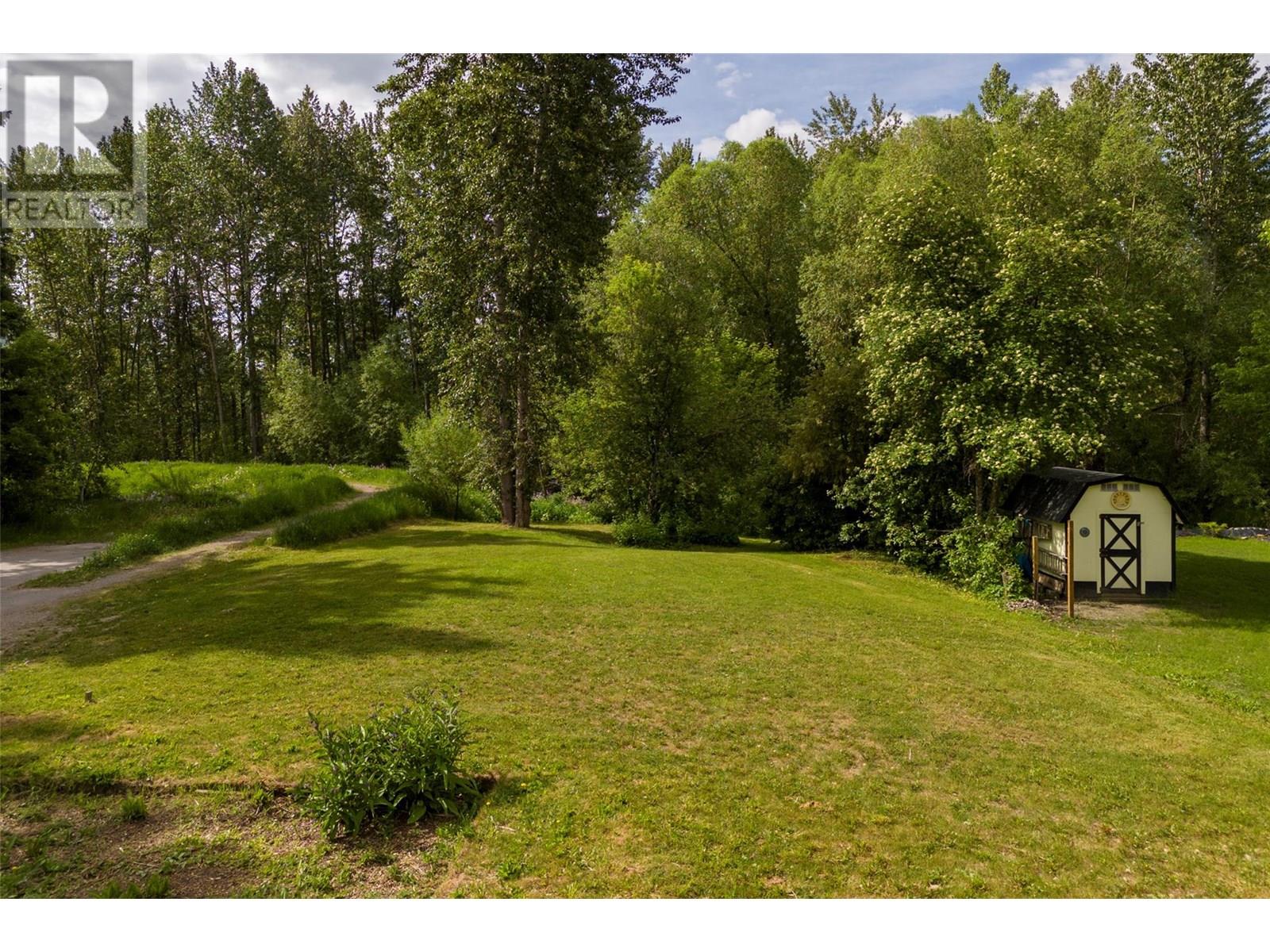 1310 Mcdonald Avenue Lot Apt D, Fernie, BC V0B 1M1