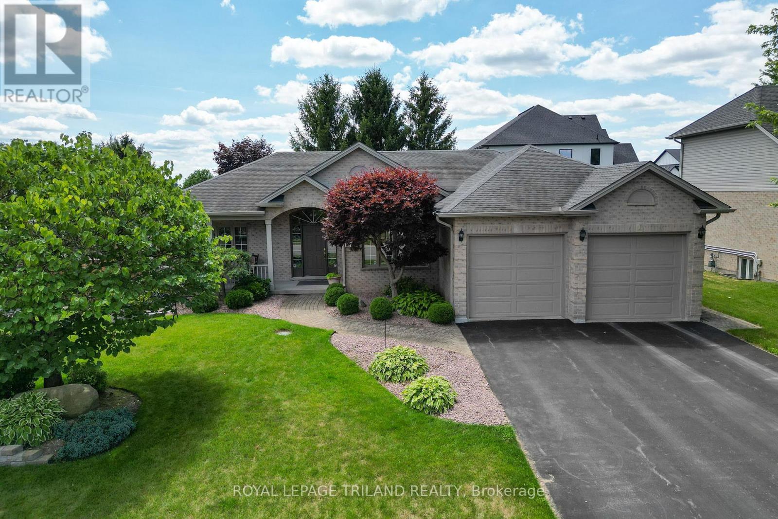45 Stephen Moore Dr, Middlesex Centre, ON N0L 1R0
