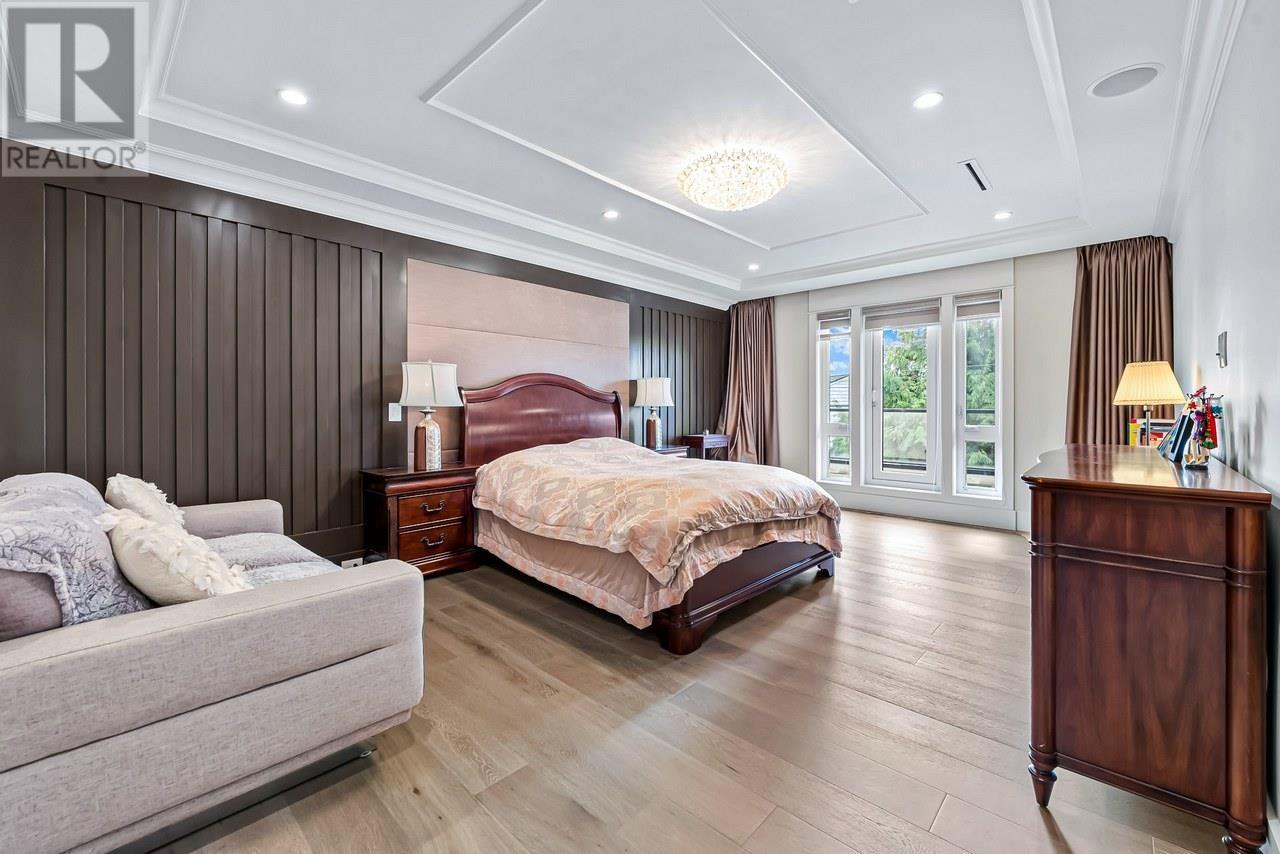 8631 Fairdell Cres, Richmond, BC V7C 1W5