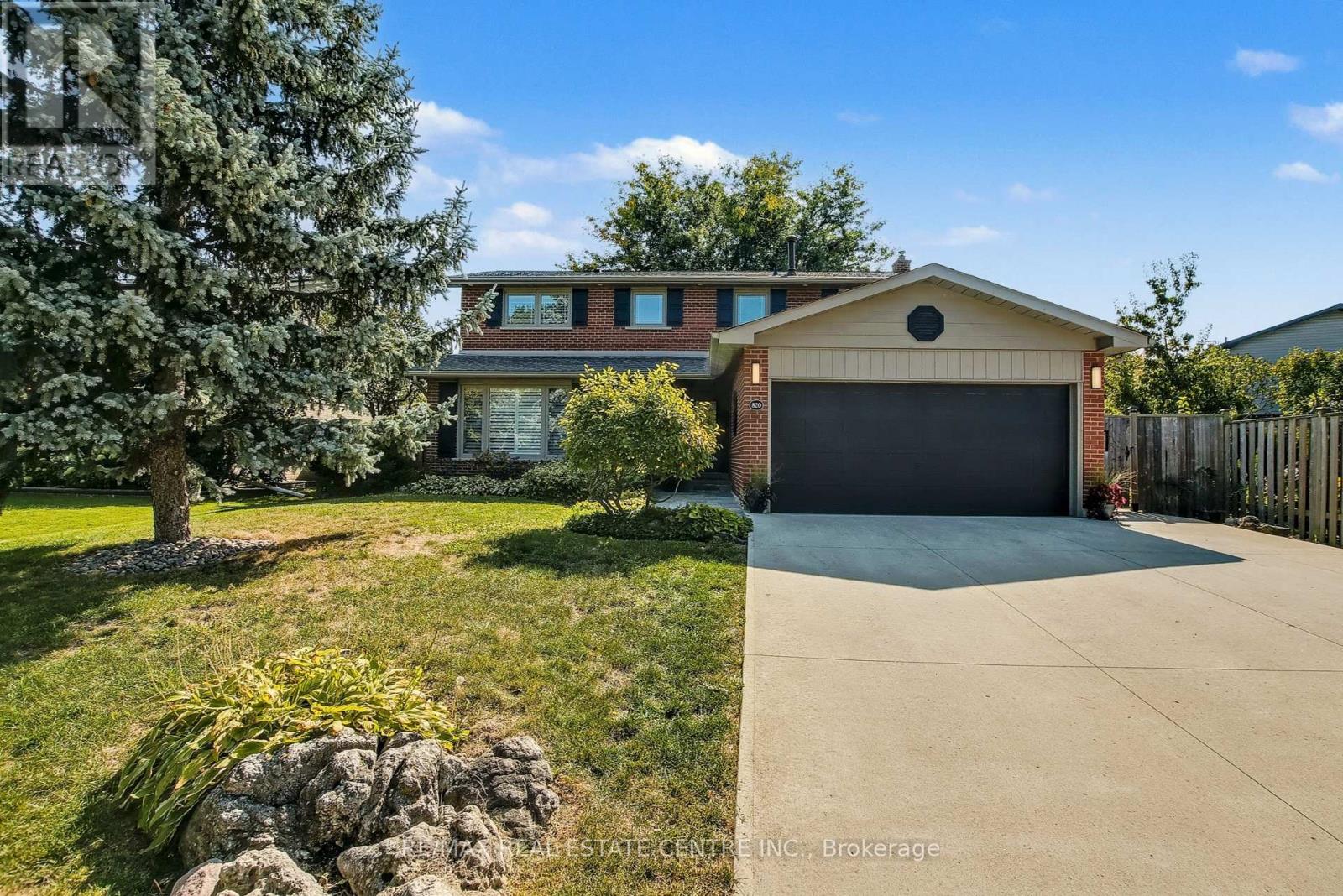 820 Hemlock Dr, Milton, ON L9T 3V5
