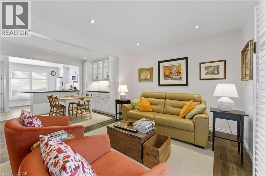 1301 Upper Gage Avenue Unit 34, Hamilton, ON L8W 1E5
