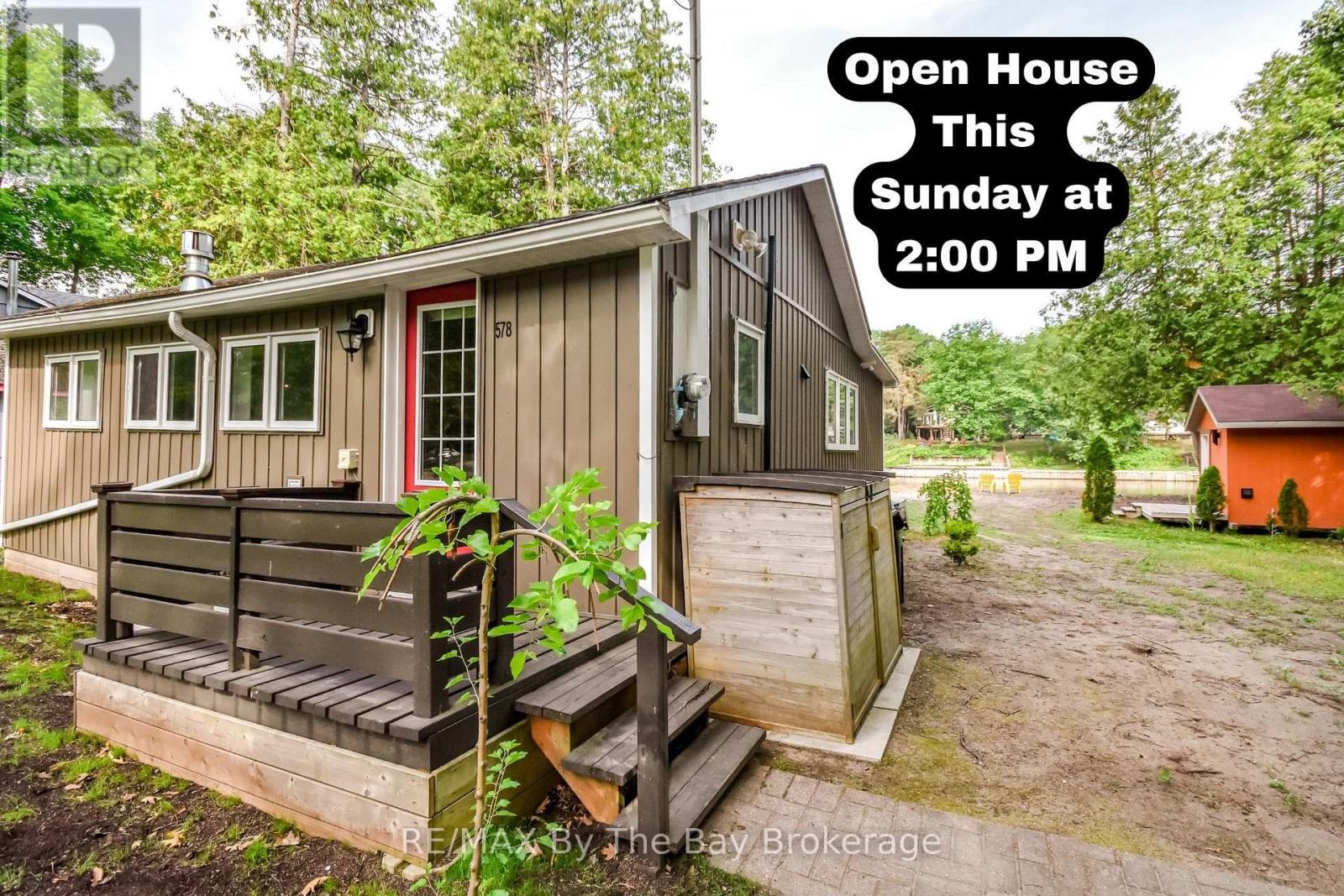 578 Oxbow Park Dr, Wasaga Beach, ON L9Z 2T8
