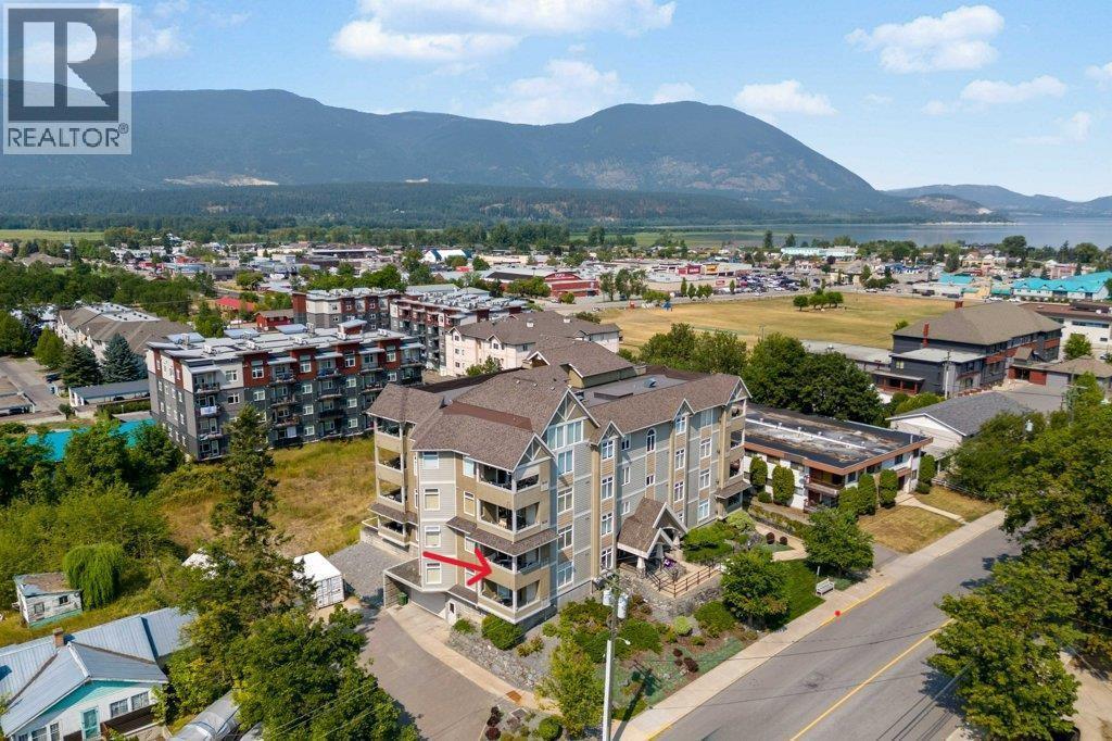 611 Shuswap Street Sw Unit 203, Salmon Arm, BC V1E 0A2