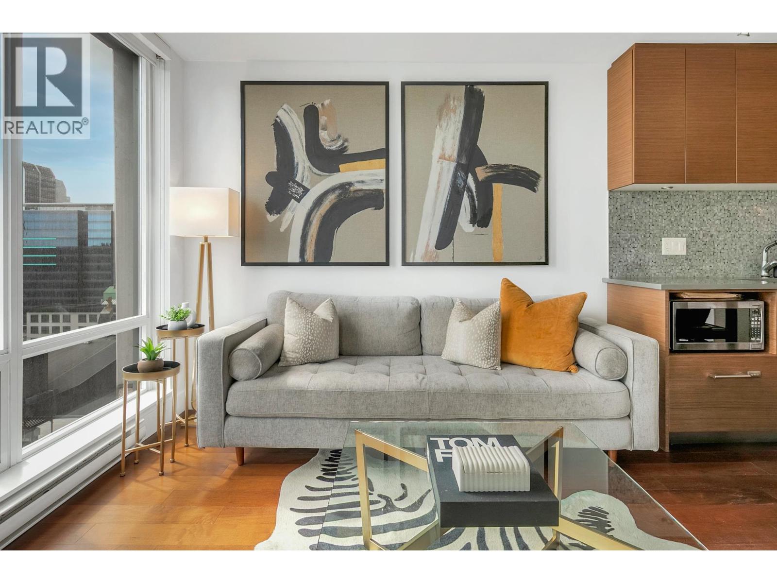 565 Smithe Street Unit 1502, Vancouver, BC V6B 0E4