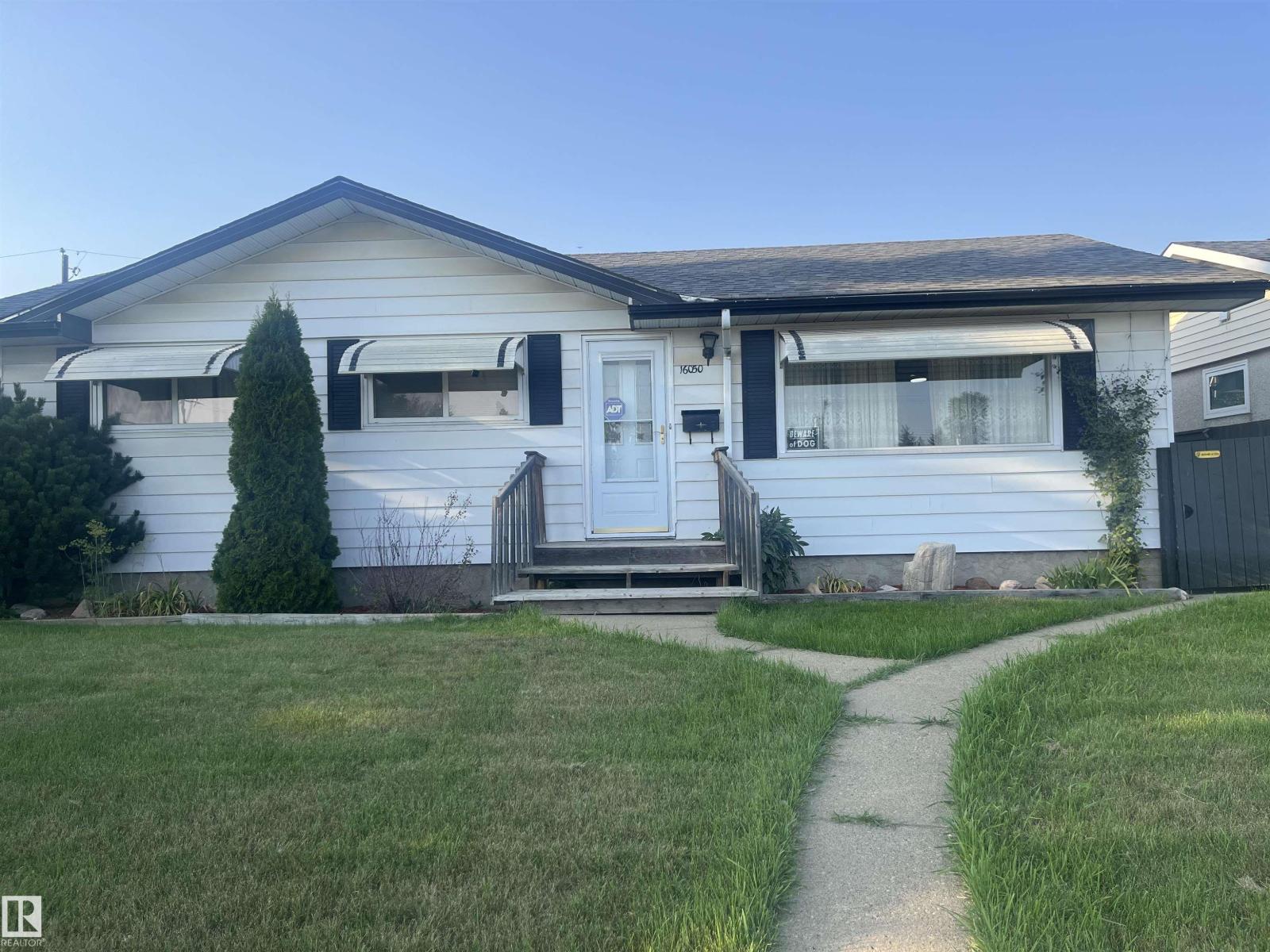 95 Av Nw Unit 16050, Edmonton, AB T5P 0A7