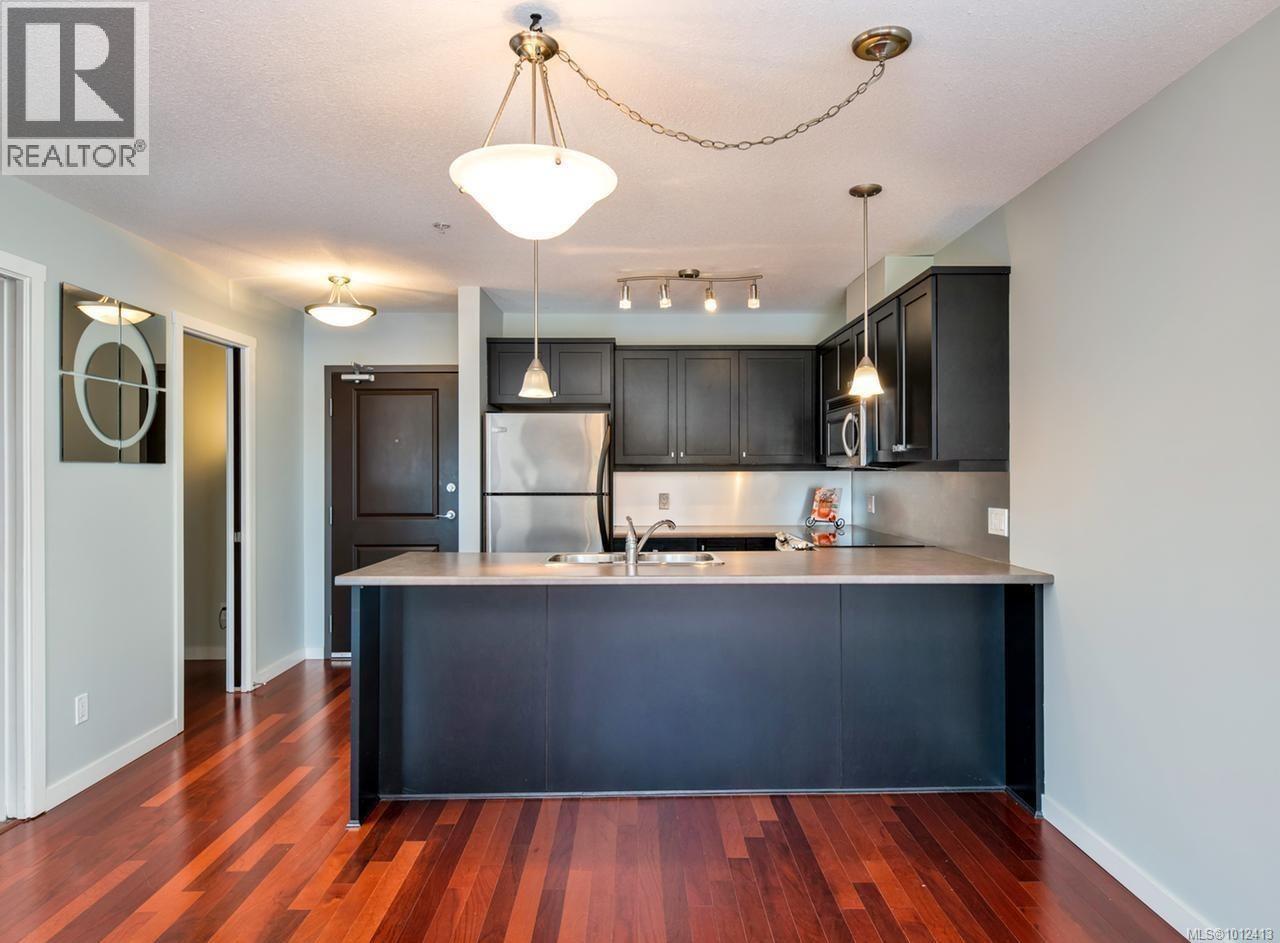 555 Franklyn St Unit 223 St, Nanaimo, BC V9R 2X9
