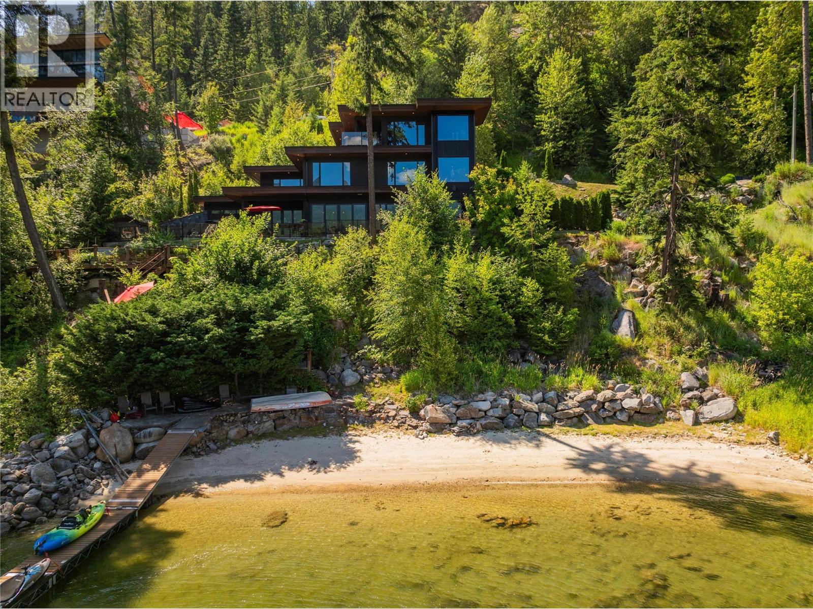 59 Johnstone Rd, Nelson, BC V1L 6H9