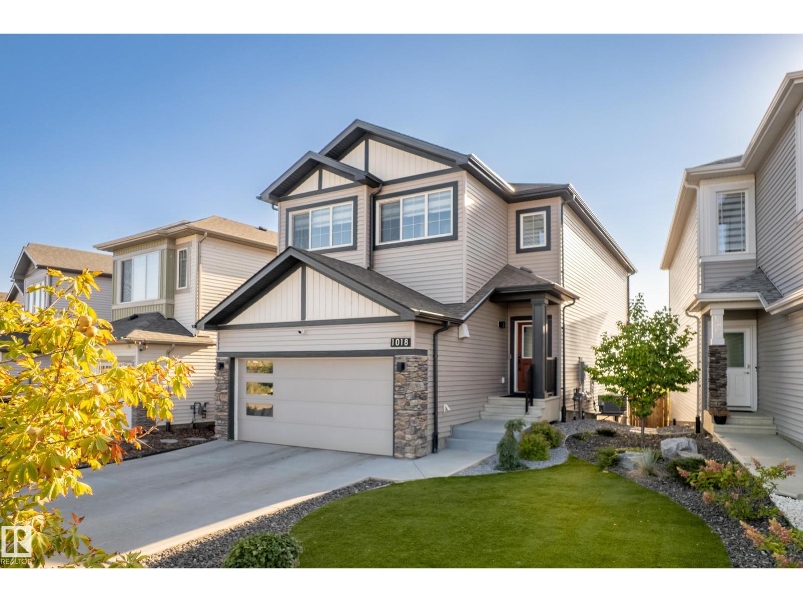 1018 Cy Becker Rd NW, Edmonton, AB T5Y 4A3