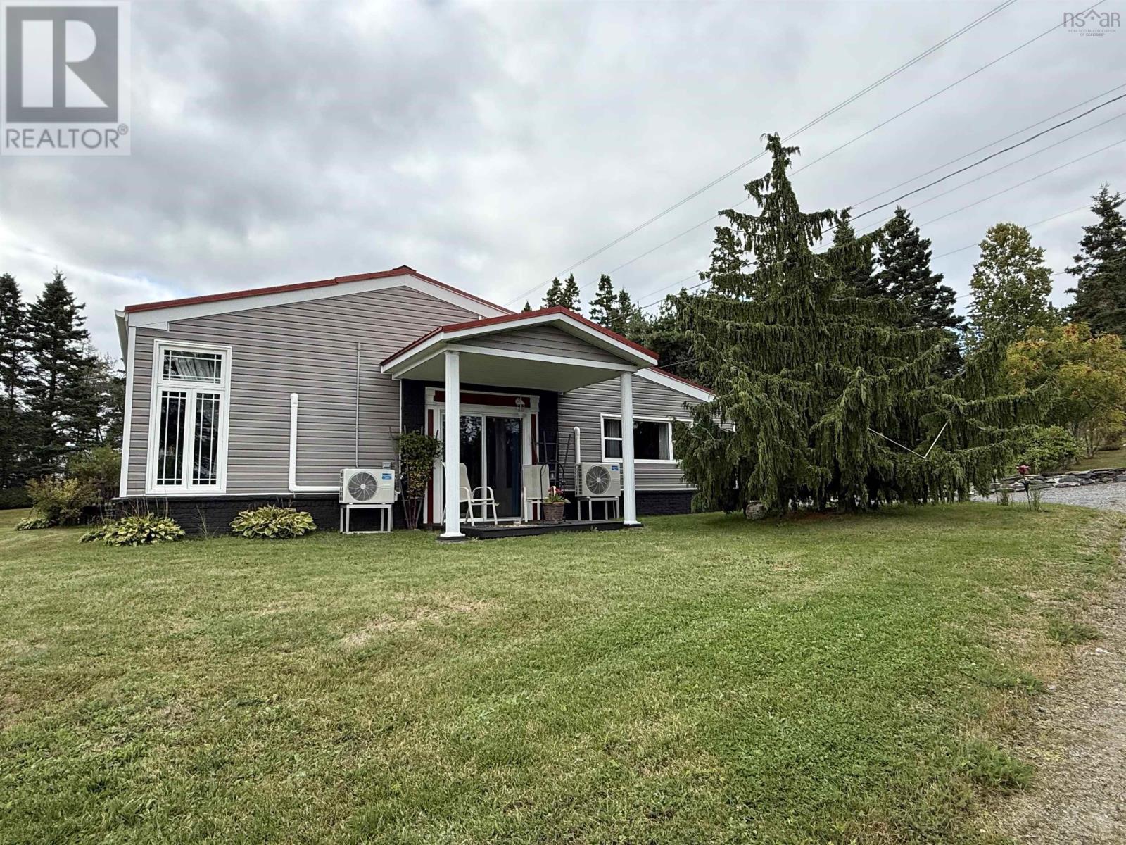 19 Dick Giffins Hl, Goldboro, NS B0H 1L0