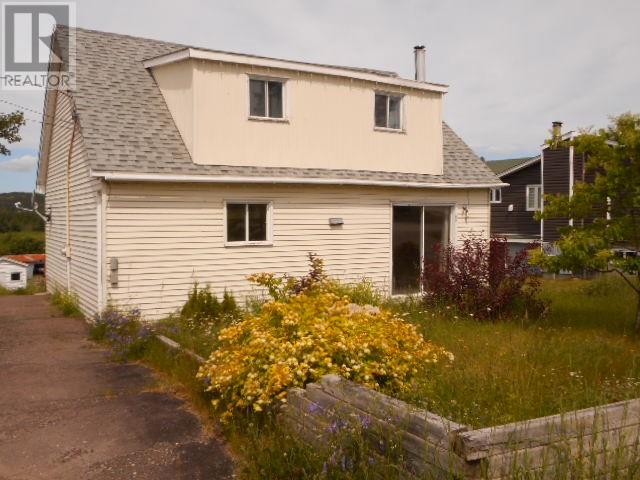 20 Main St, Springdale, NL A0J 1T0