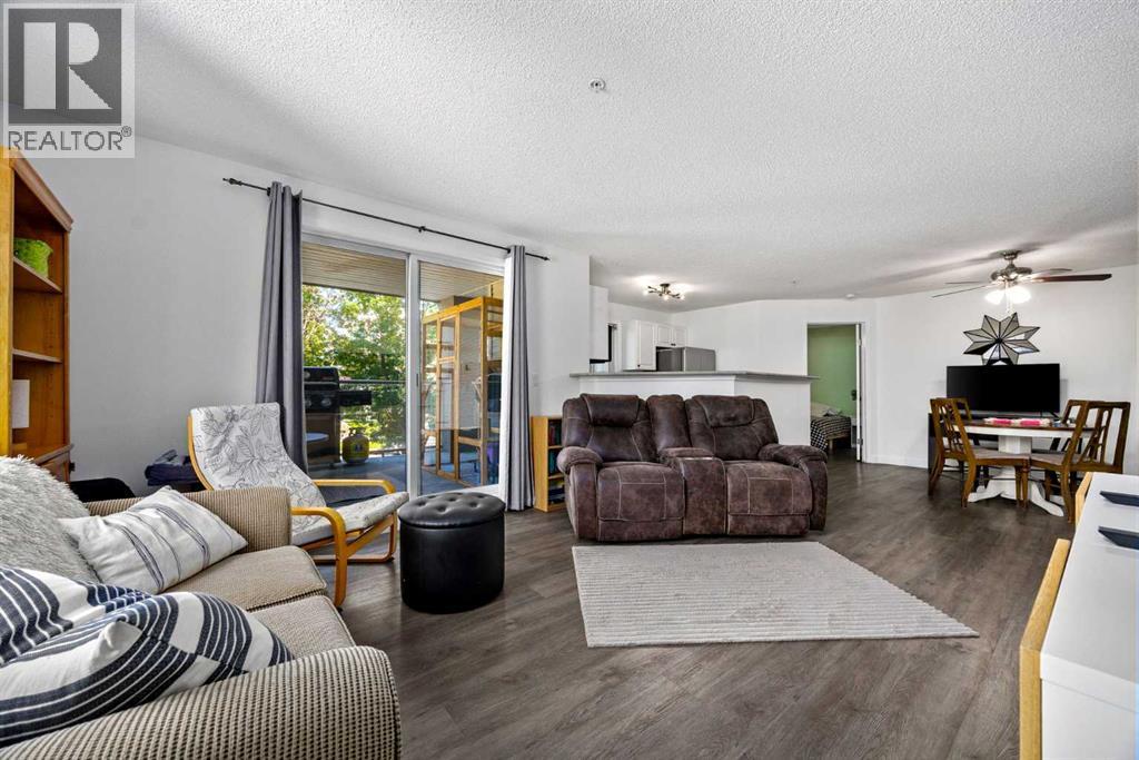 6000 Somervale Court Sw Unit 114, Calgary, AB T2Y 4J4