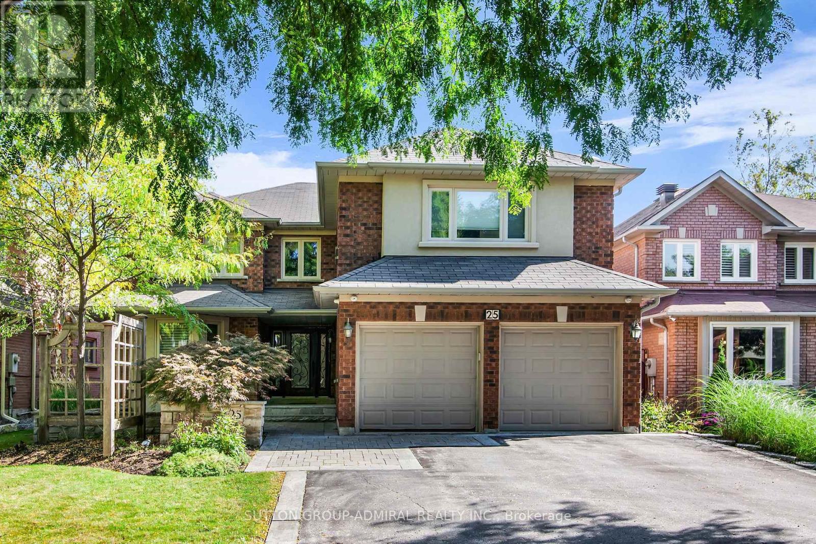 25 Grenadier Cres, Vaughan, ON L4J 7V8