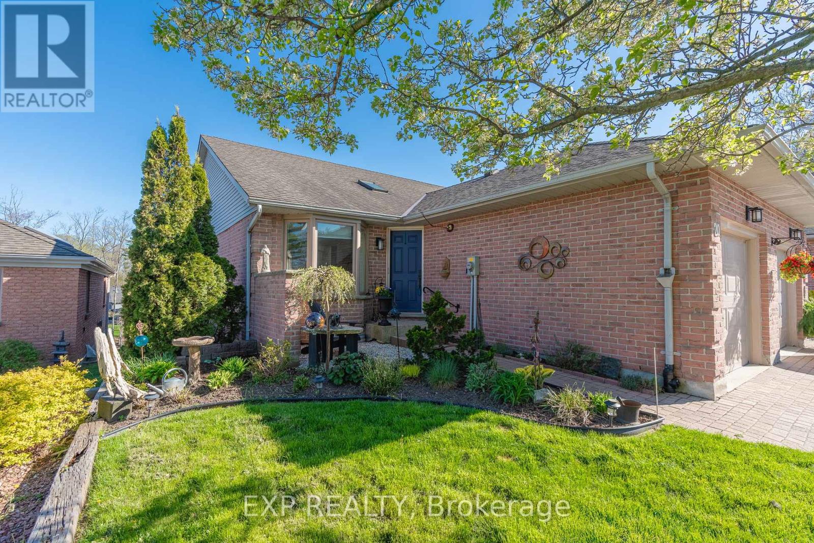 20 90 Ontario St St S, Lambton Shores, ON N0M 1T0