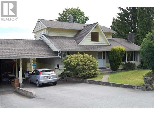 961 Saddle St, Coquitlam, BC V3C 3N4