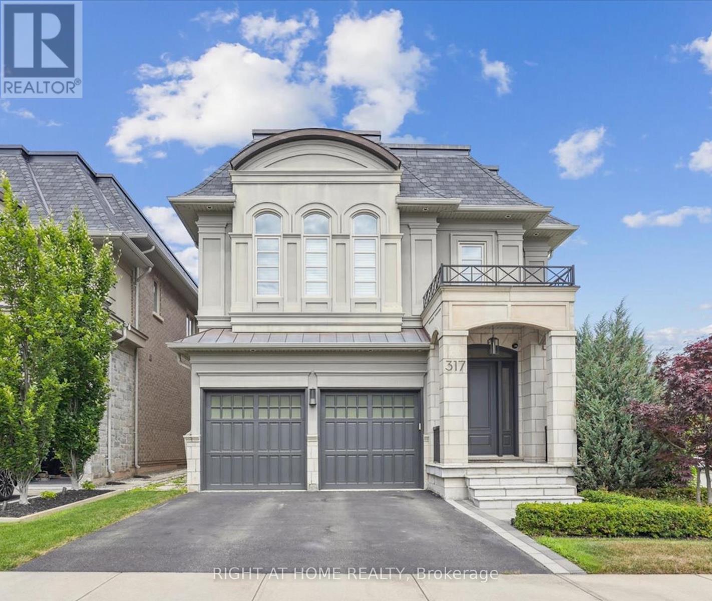 317 Tudor Ave, Oakville, ON L6K 0H3