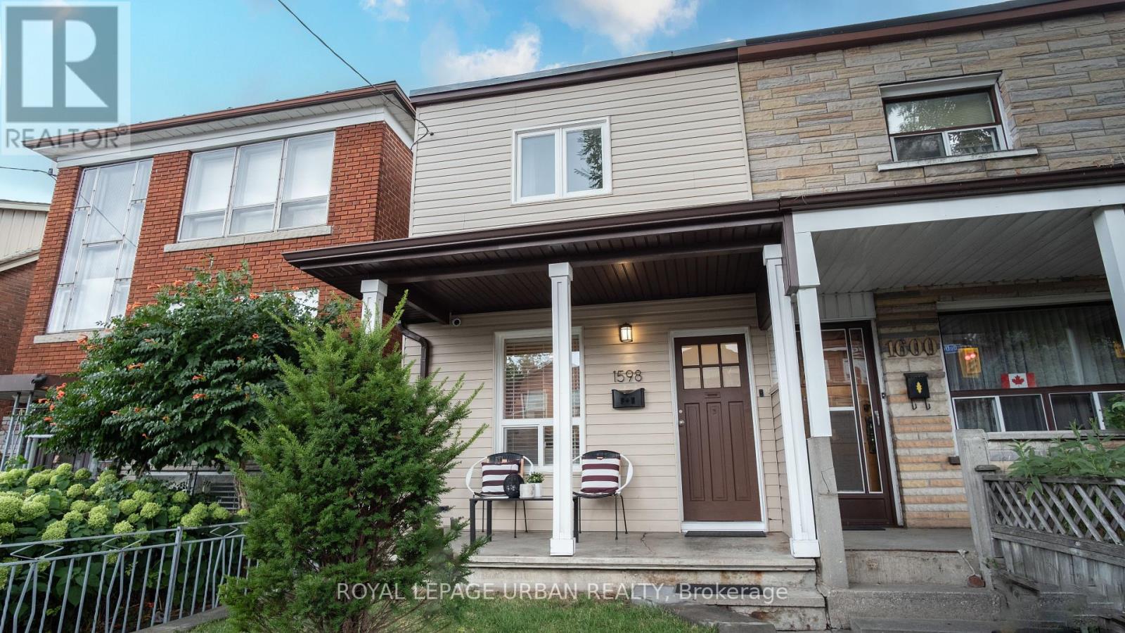 1598 Dufferin St, Toronto, ON M6H 3L6