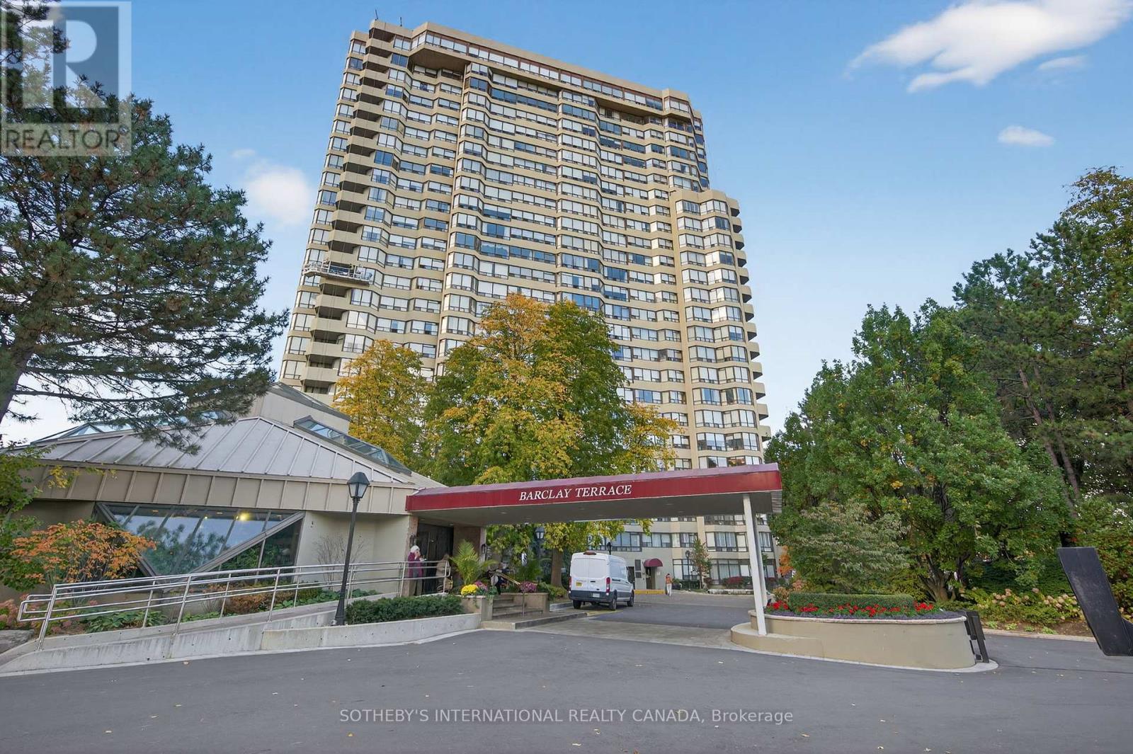1504 1320 Islington Ave, Toronto, ON M9A 5C6