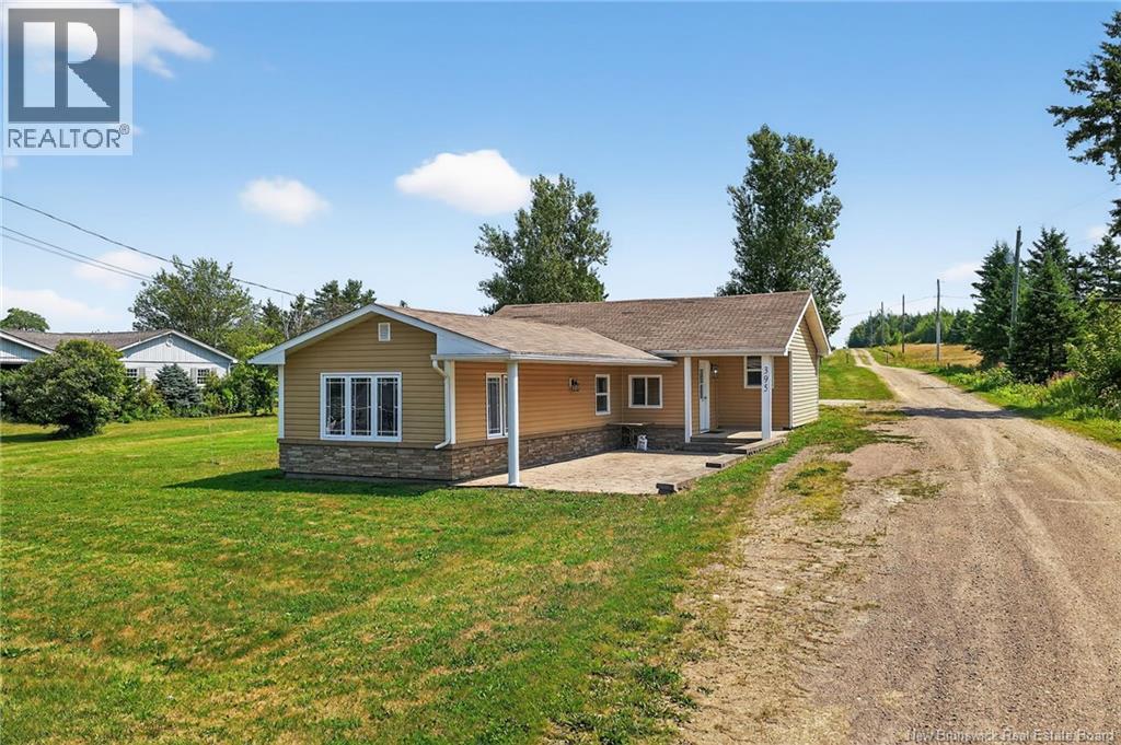 395 Memramcook E, Memramcook, NB E4K 1M4