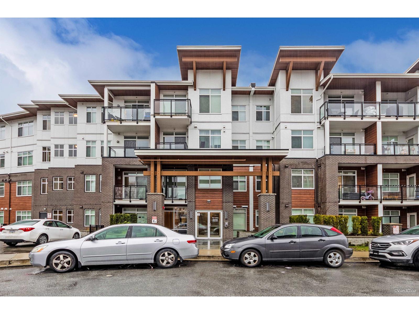 5415 Brydon Crescent Unit 306, Langley, BC V3A 0N4