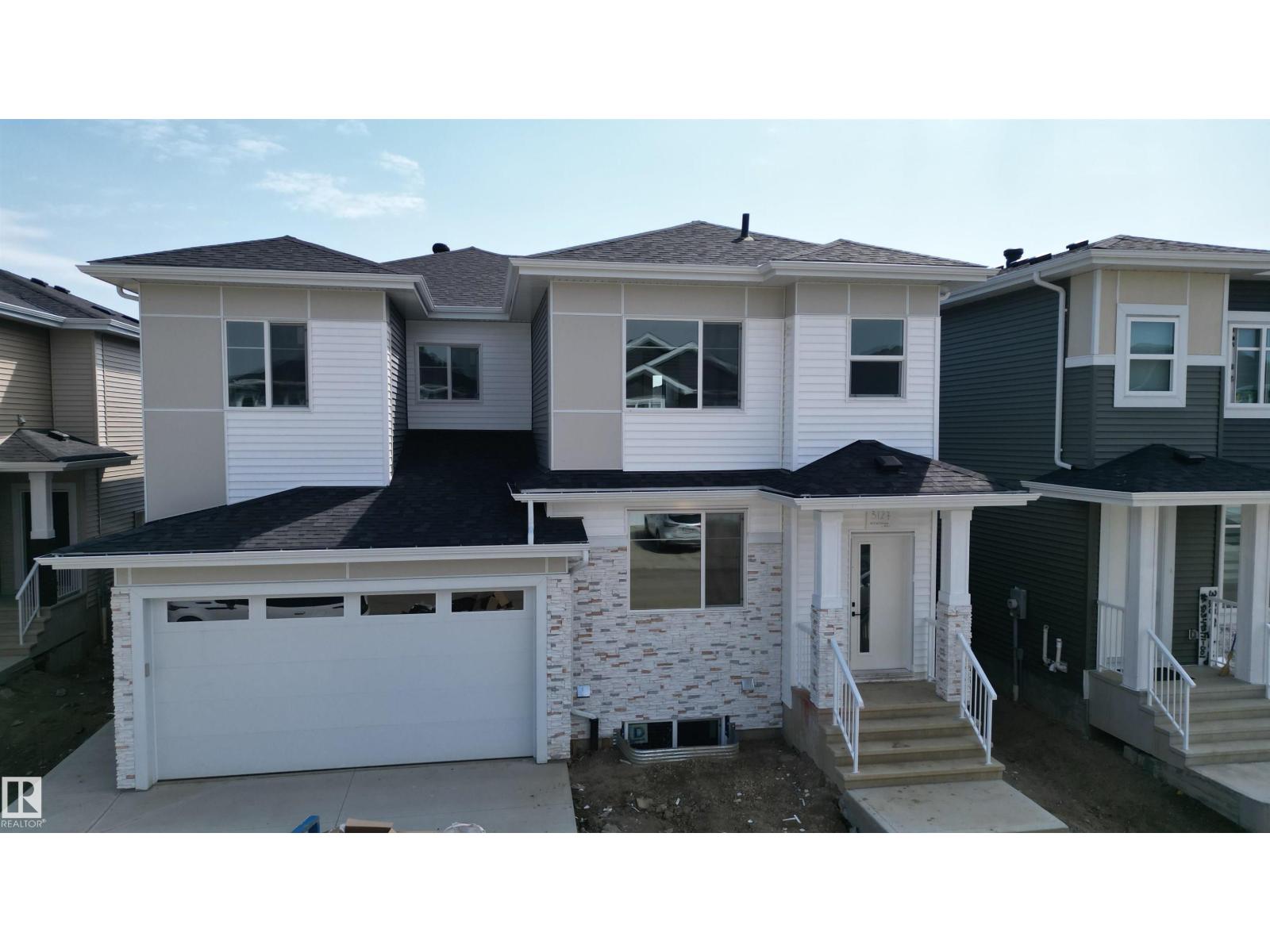 3105 Magpie Way NW, Edmonton, AB T5S 0V3