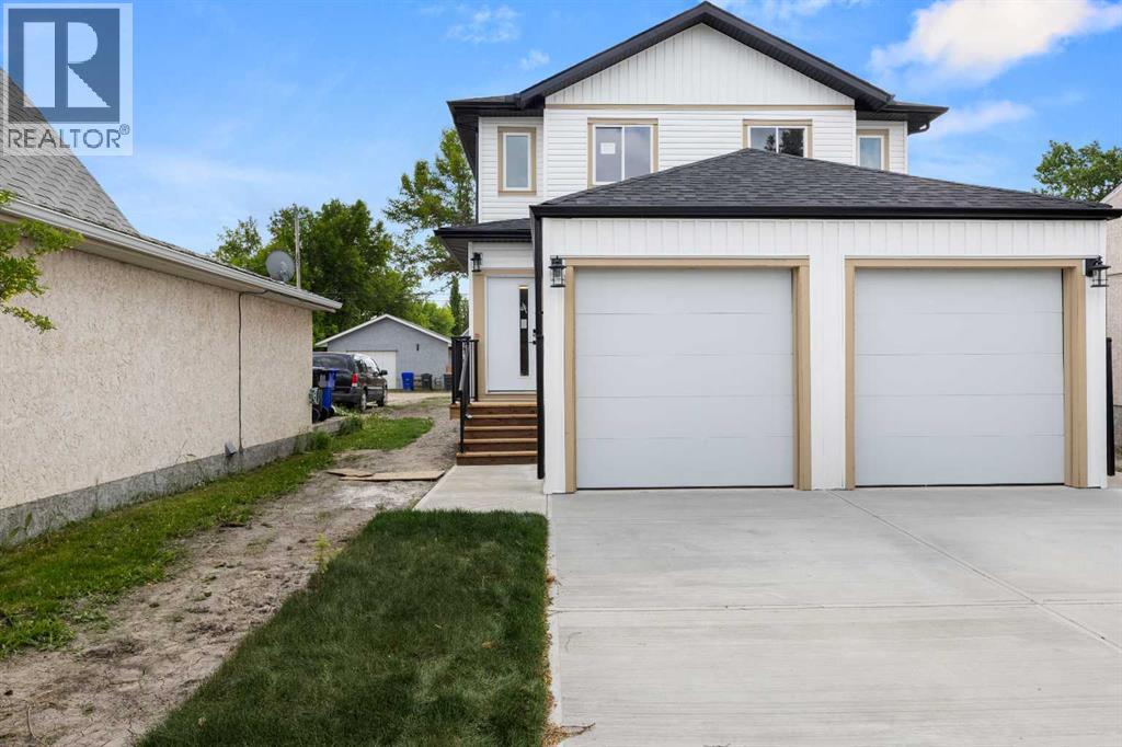 48 Street Unit 4829, Olds, AB T4H 1E1