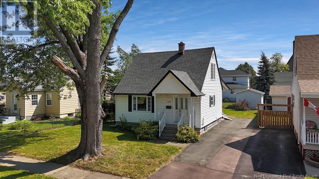 125 Shirley Ave, Moncton, NB E1C 6N6
