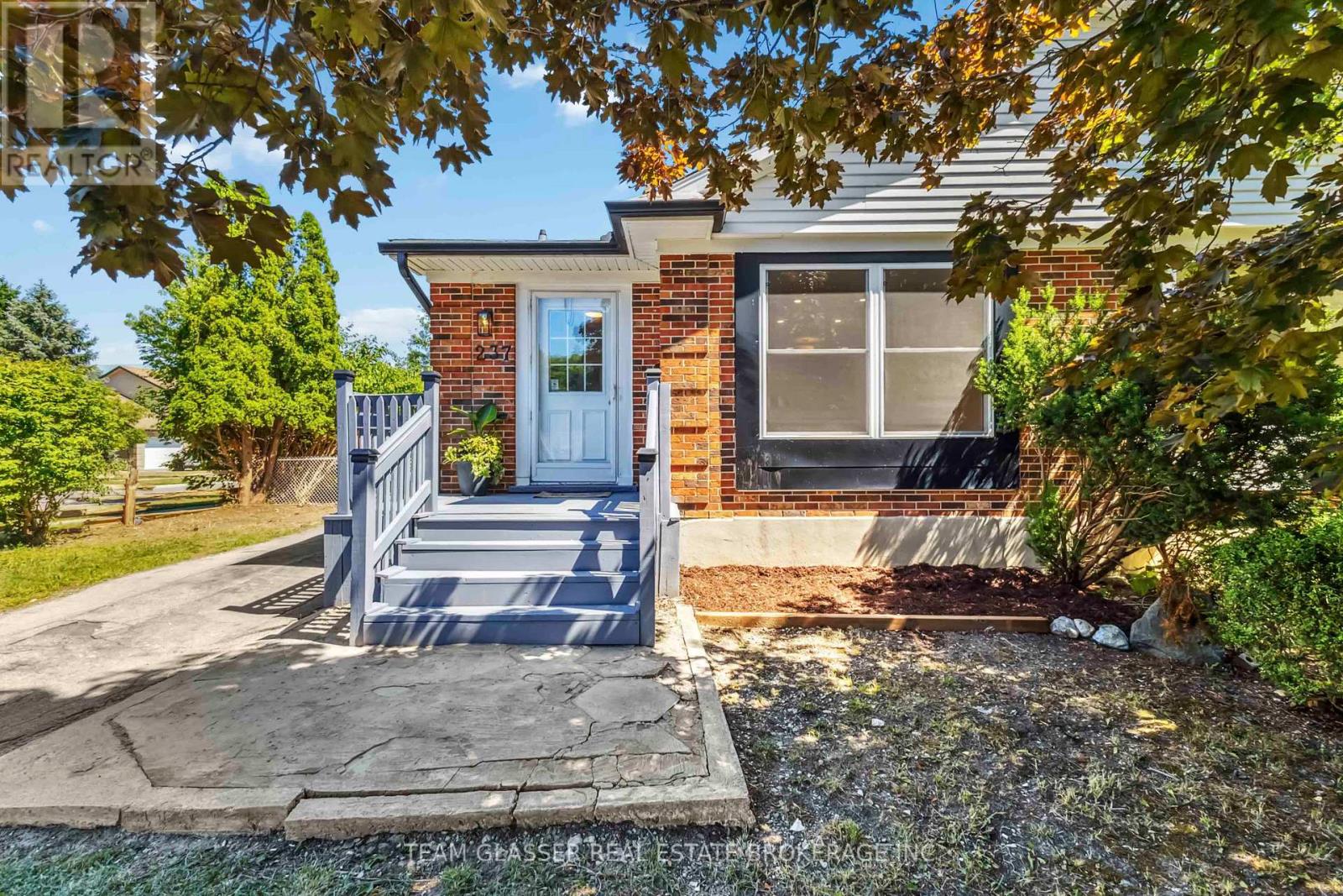 237 Banbury Rd, London, ON N5Z 4M1