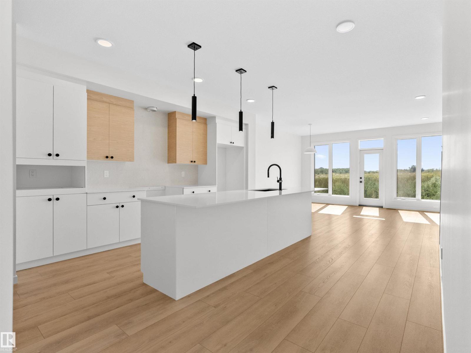 80 Av Nw Unit 22919, Edmonton, AB T5T 7Y1