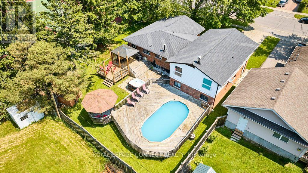 19 Coverdale Ave, Cobourg, ON K9A 4H5