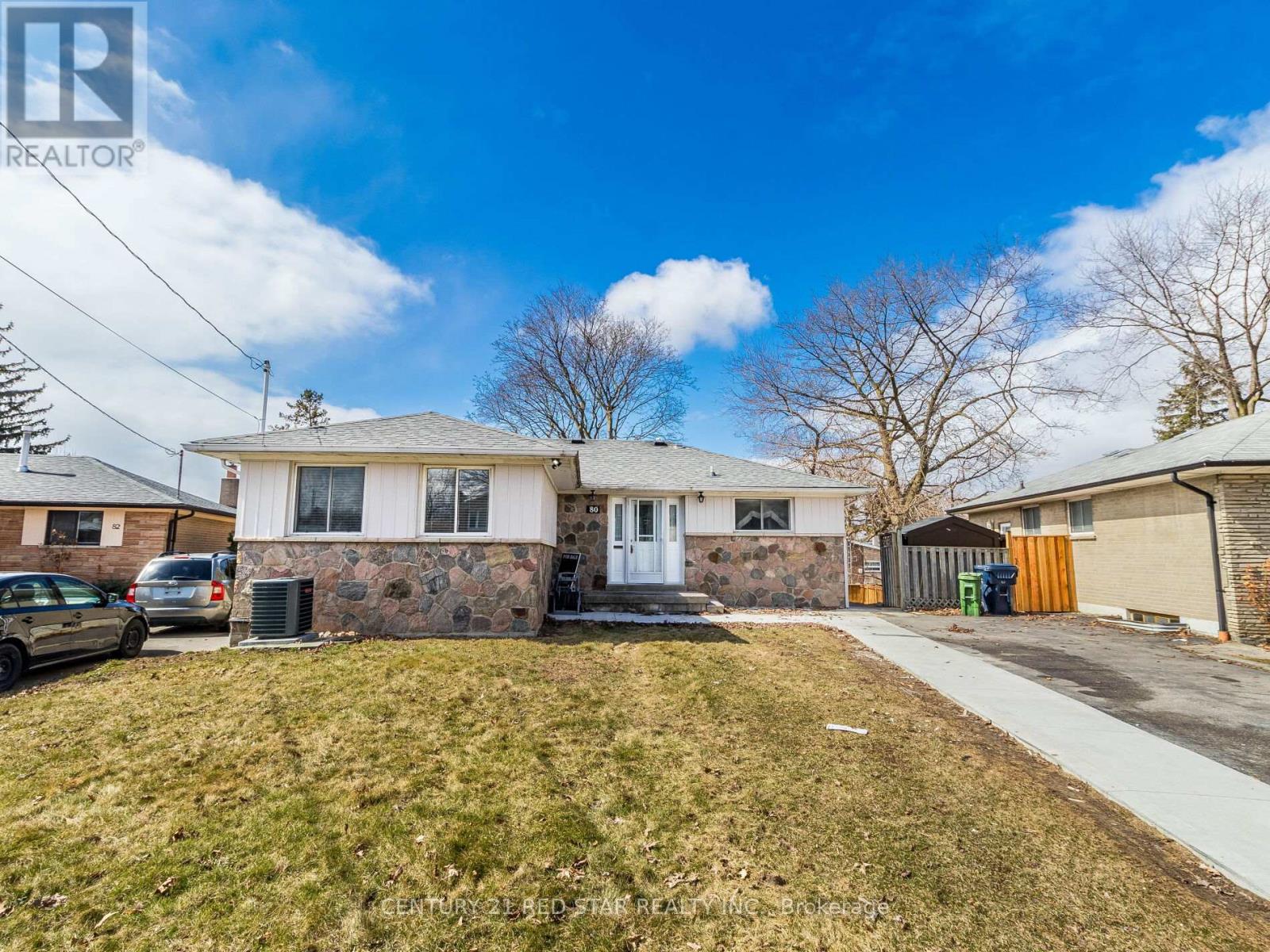 80 Coral Gable Dr, Toronto Humbermede, ON M9M 1P1