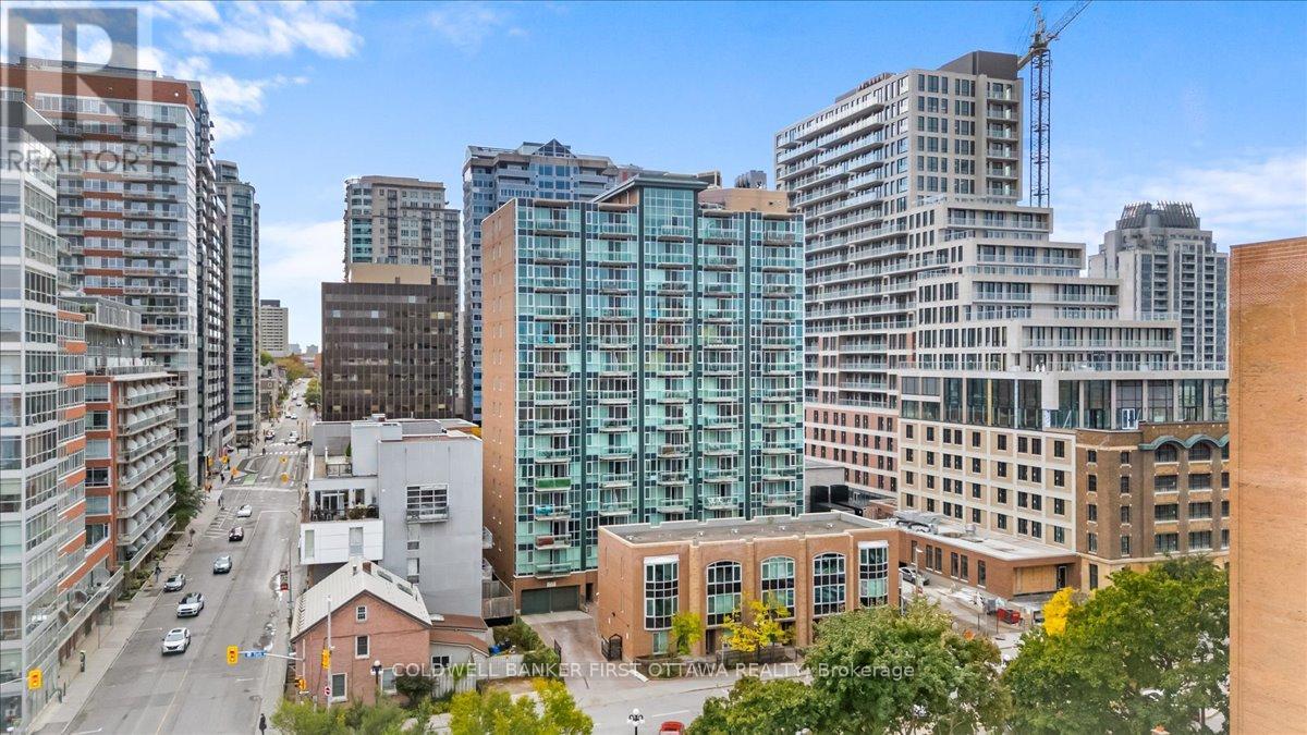 1108 134 York St, Ottawa, ON K1N 1K8