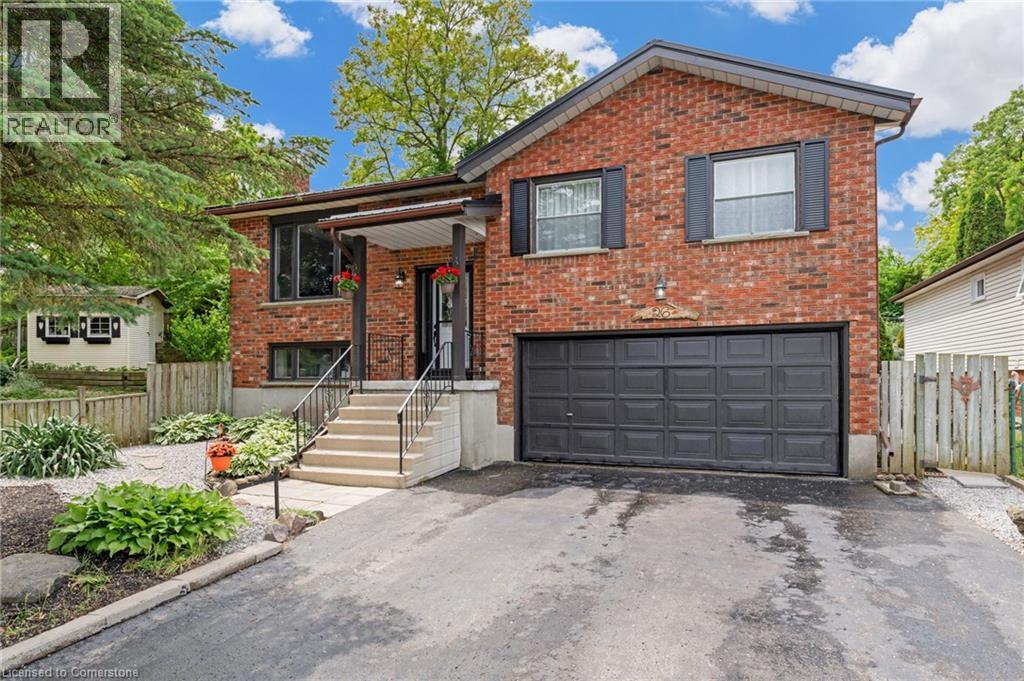 26 Turner Dr, Simcoe, ON N3Y 5G2