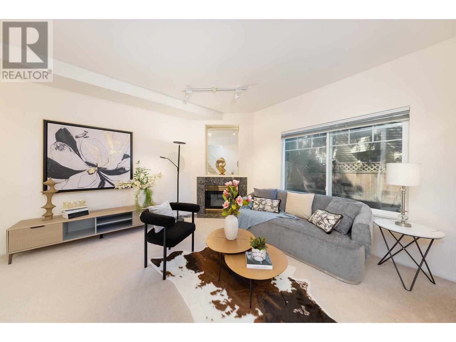 7651 Moffatt Road Unit 5, Richmond, BC V6Y 1X9