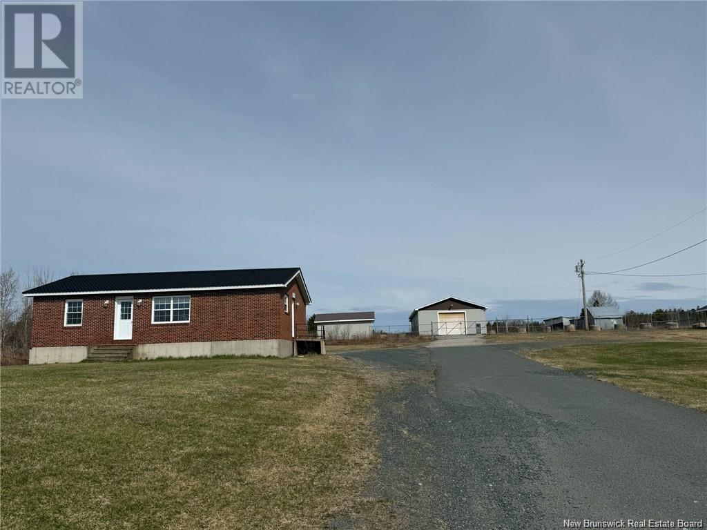 81 Route 11 Hwy, Lower Newcastle, NB E1V 7E7